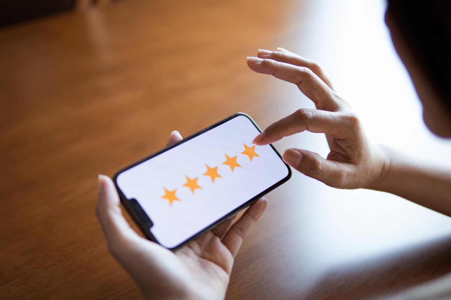 Customer review good rating concept hand pressing 2023 01 06 19 40 55 utc (1)